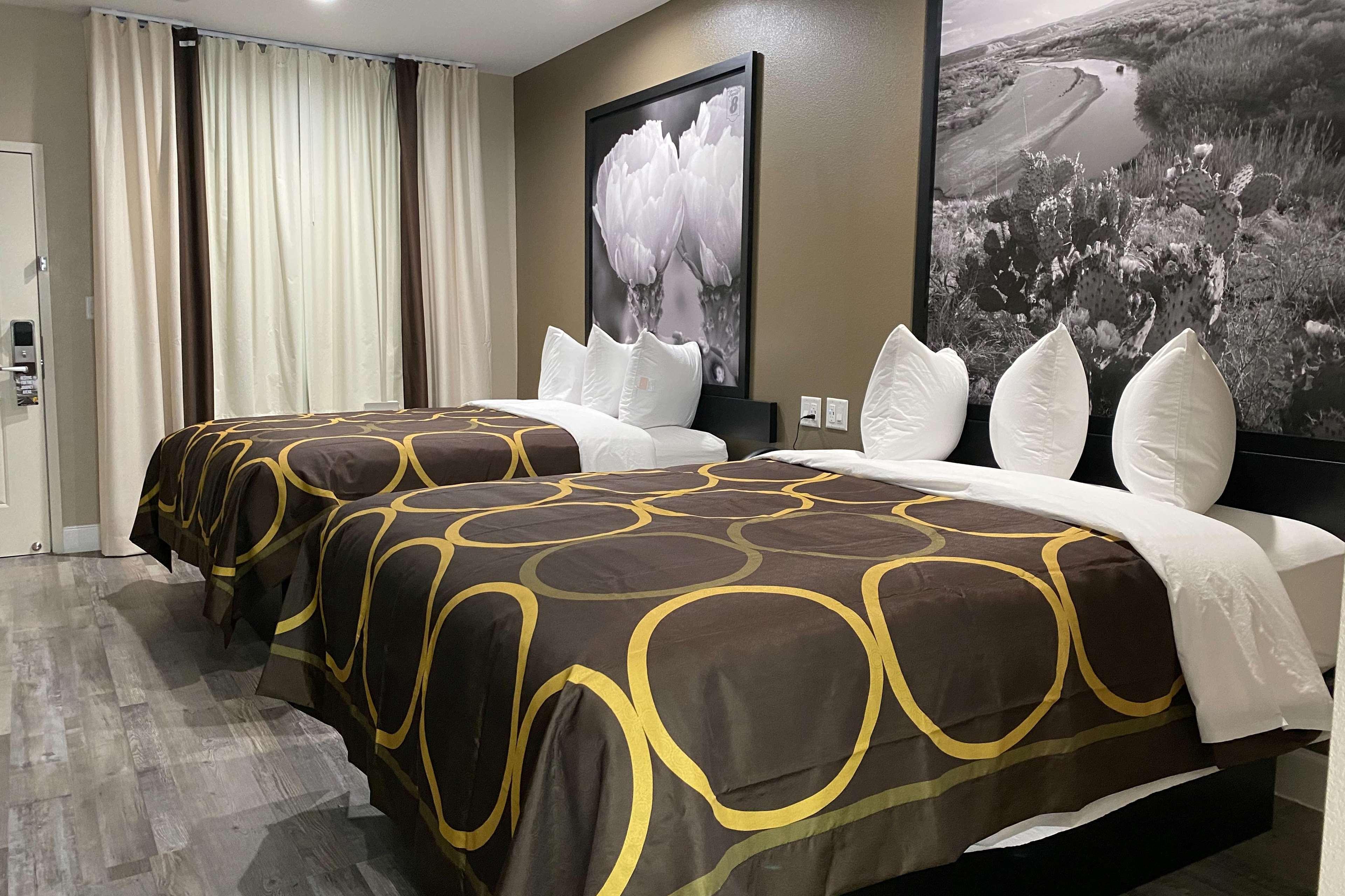 Отель Super 8 By Wyndham Houston Nw Beltway 8-West Rd Экстерьер фото